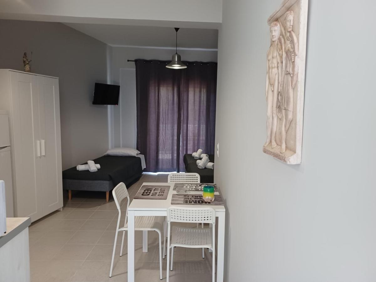 George Studios 2 Ипсос Экстерьер фото